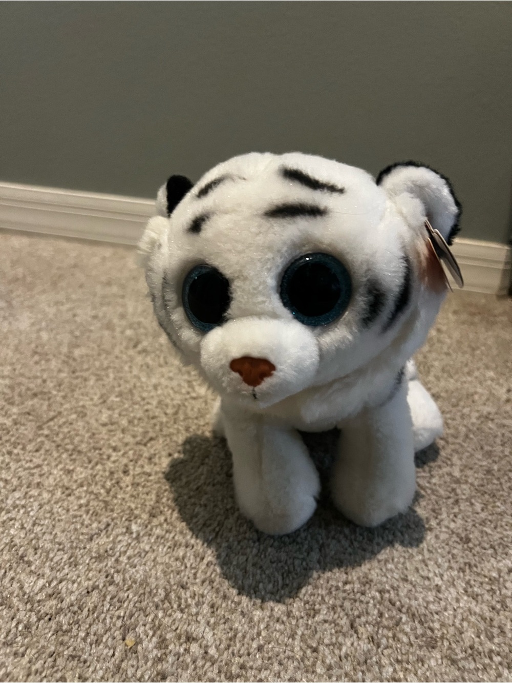 Ty Tundra Tiger Plush Cat Toy with Blue Eyes 12”